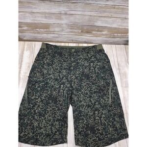 Patagonia Mens Landfarer Bike Shorts Size 35 Camo Board Shorts
